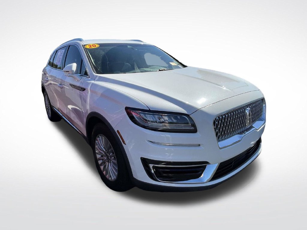 Used 2020 Lincoln Nautilus FWD image 1