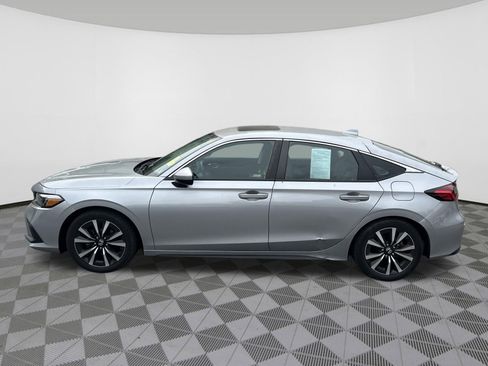 Used 2024 Honda Civic EX-L image 4