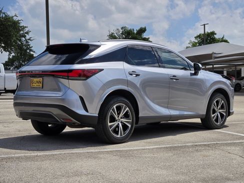Used 2024 Lexus RX 350 Premium w/ Accessory Package (Z1) FWD image 3