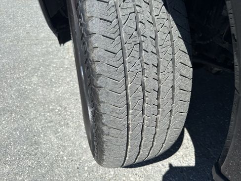 Used 2024 Ford F150 Lightning Flash image 31