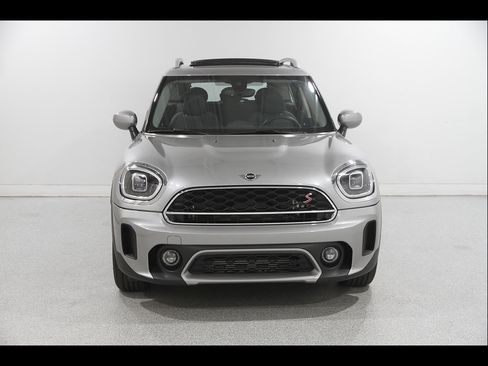 Used 2024 MINI Cooper Countryman S AWD/4WD image 2