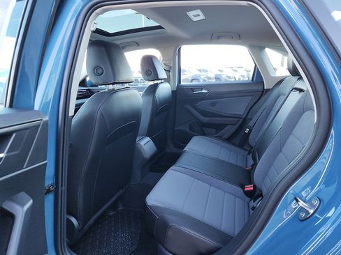 New 2026 Volkswagen Jetta SE image 12