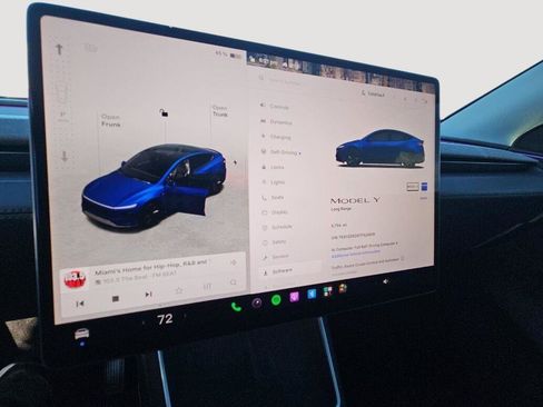 Used 2026 Tesla Model Y Long Range RWD image 6