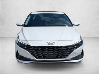 Used 2023 Hyundai Elantra Limited FWD video 2