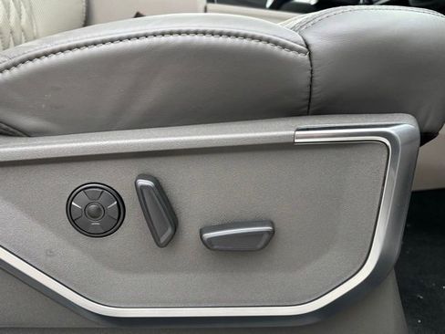 New 2026 Ford F250 Platinum w/ Platinum Plus Package image 26