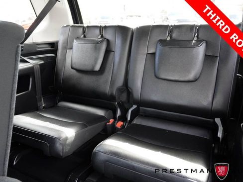 Used 2023 Toyota 4Runner SR5 Premium w/ Moonroof Package image 4