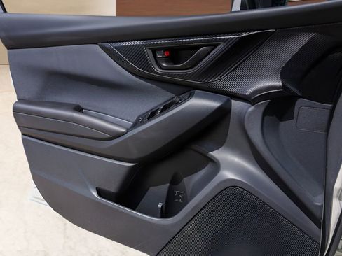 Used 2019 Subaru Crosstrek 2.0i Premium w/ Eyesight System image 21