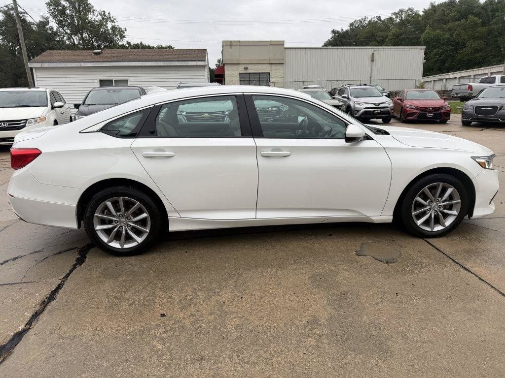 Used 2021 Honda Accord LX image 7