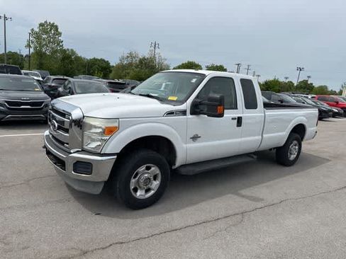 Used 2011 Ford F250 XLT w/ XLT Interior Pkg AWD/4WD image 8