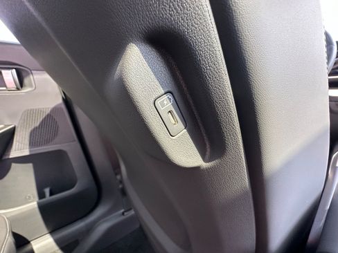New 2027 Kia Seltos X-Line S AWD/4WD image 16