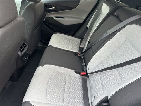 Used 2022 Chevrolet Equinox LT image 16