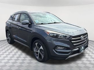 Used 2017 Hyundai Tucson Limited w/ Cargo Package AWD/4WD video 3