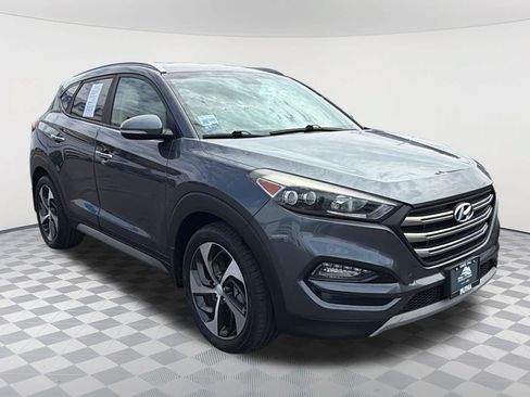 Used 2017 Hyundai Tucson Limited w/ Cargo Package AWD/4WD image 3
