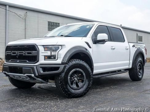 Used 2018 Ford F150 Raptor w/ Equipment Group 802A Luxury AWD/4WD image 2