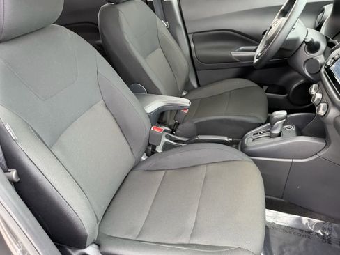 Certified 2025 Nissan Kicks Play S image 11