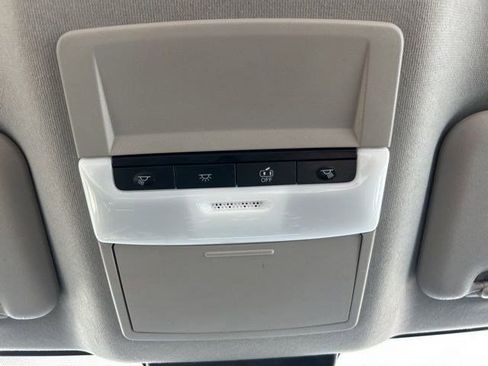 Used 2024 Nissan Sentra SV image 38