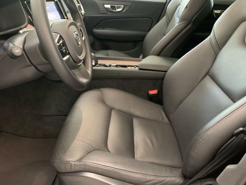 Certified 2025 Volvo V60 B5 Cross Country Plus image 11