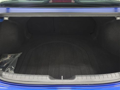 Used 2024 Hyundai Elantra Limited image 35