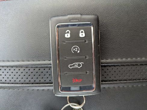 Used 2024 Jeep Wagoneer Launch Edition AWD/4WD image 37