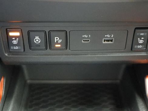 Used 2023 Nissan Frontier PRO-4X w/ Pro-4X Premium Package image 29