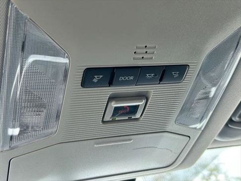 Certified 2025 Toyota RAV4 XLE FWD image 18