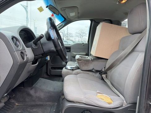 Used 2006 Ford F150 STX image 16