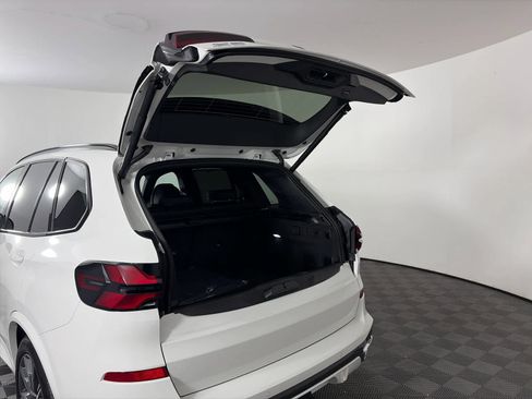 New 2026 BMW X5 sDrive40i w/ M Sport Package image 20