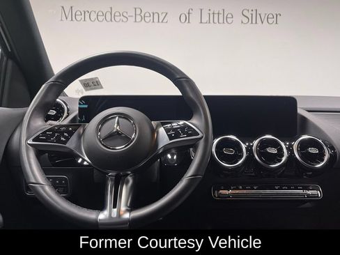 Used 2026 Mercedes-Benz GLA 250 4MATIC image 31