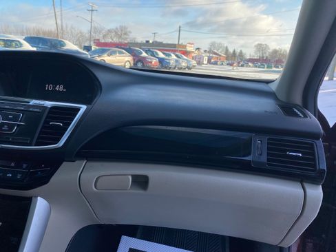 Used 2016 Honda Accord LX image 15