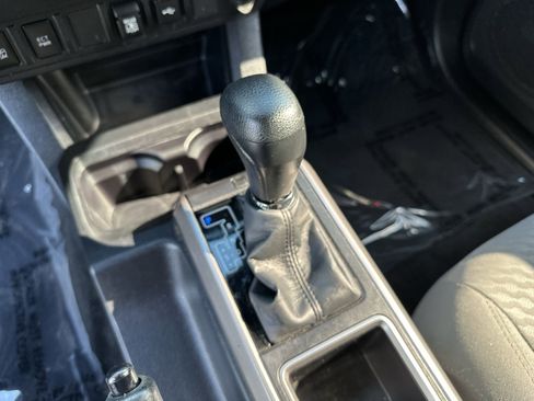 Used 2022 Toyota Tacoma SR5 image 23