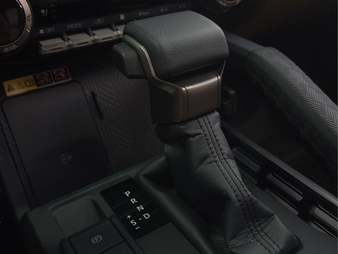 New 2026 Toyota 4Runner Limited AWD/4WD image 26