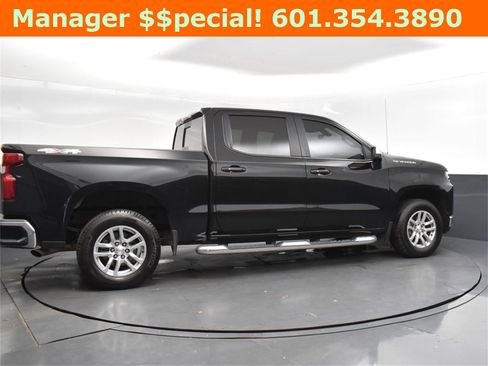 Used 2019 Chevrolet Silverado 1500 LT w/ All-Star Edition image 8