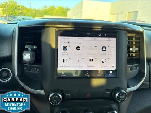 Used 2022 RAM 1500 Big Horn AWD/4WD image 18