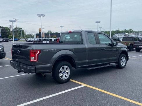 Used 2017 Ford F150 XL w/ Equipment Group 101A Mid RWD image 5