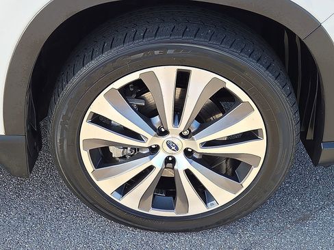 Used 2021 Subaru Ascent Touring w/ Popular Package #2 image 7