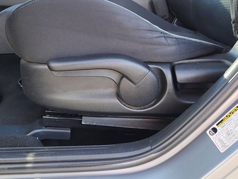 Used 2010 MAZDA MAZDA3 s Sport image 8