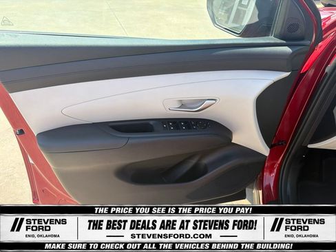 Used 2025 Hyundai Tucson SEL AWD/4WD image 21
