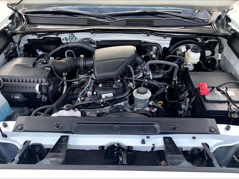 Used 2023 Toyota Tacoma SR w/ SR Convenience Package RWD image 26
