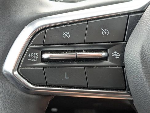 Used 2025 Chevrolet Equinox LT w/ Convenience Package II FWD image 24