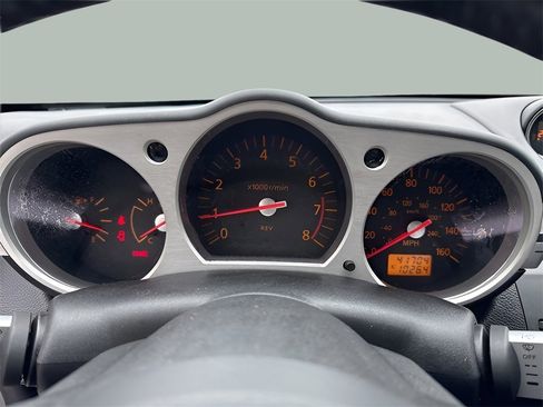 Used 2005 Nissan 350Z Enthusiast image 12