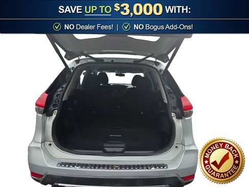 Used 2018 Nissan Rogue SV AWD/4WD image 24