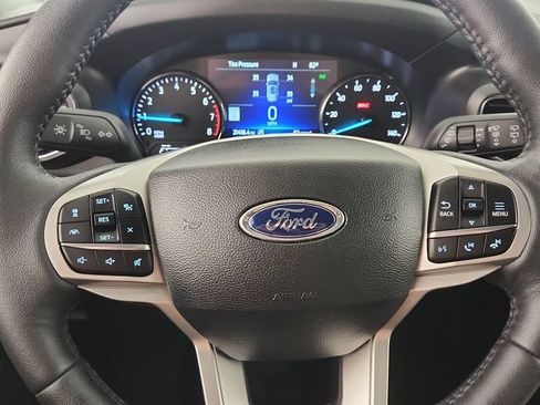 Certified 2024 Ford Explorer Limited w/ Equipment Group 301A AWD/4WD image 13