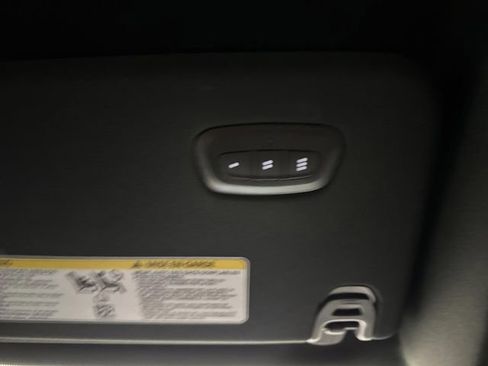 Used 2023 RAM 1500 Limited image 28