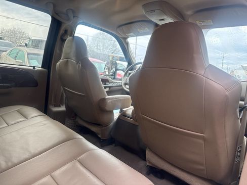 Used 2003 Ford F250 XL image 12