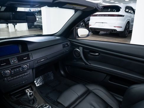 Used 2012 BMW M3 Convertible image 13