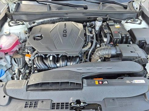 Used 2025 Hyundai Sonata SEL FWD image 21