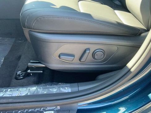 Certified 2025 Kia Sportage EX w/ EX Premium Package image 33