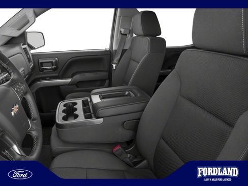Used 2018 Chevrolet Silverado 1500 LT w/ All Star Edition AWD/4WD image 6
