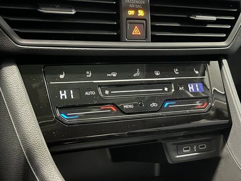 New 2026 Volkswagen Jetta SEL FWD image 11