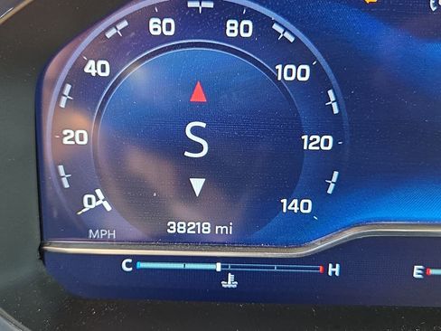 Certified 2024 Chevrolet Silverado 1500 High Country w/ High Country Premium Package AWD/4WD image 15